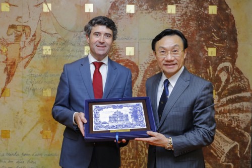 Macao Government says Portuguese language important for co-operation